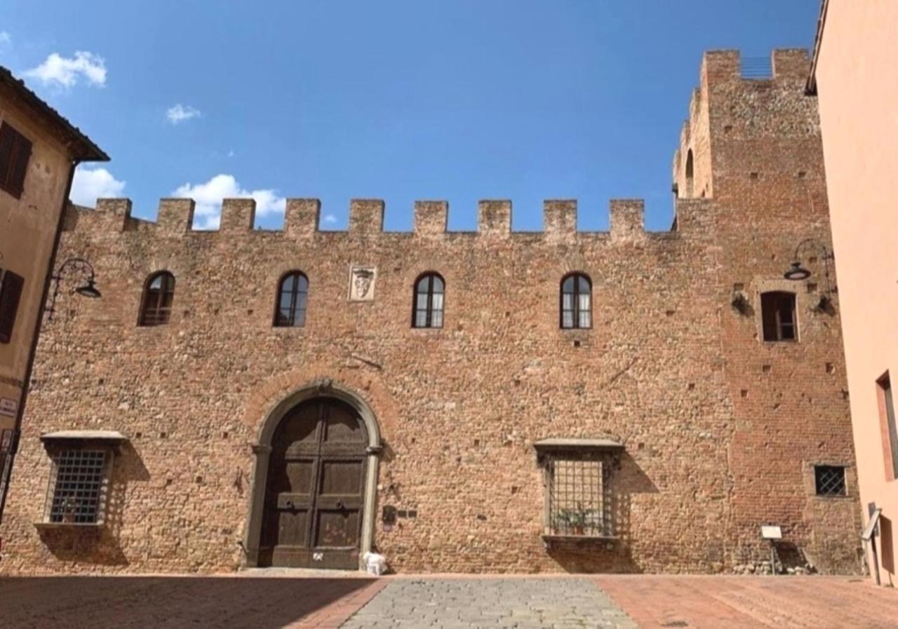 Appartamento Palazzo Stiozzi Ridolfi Certaldo Esterno foto