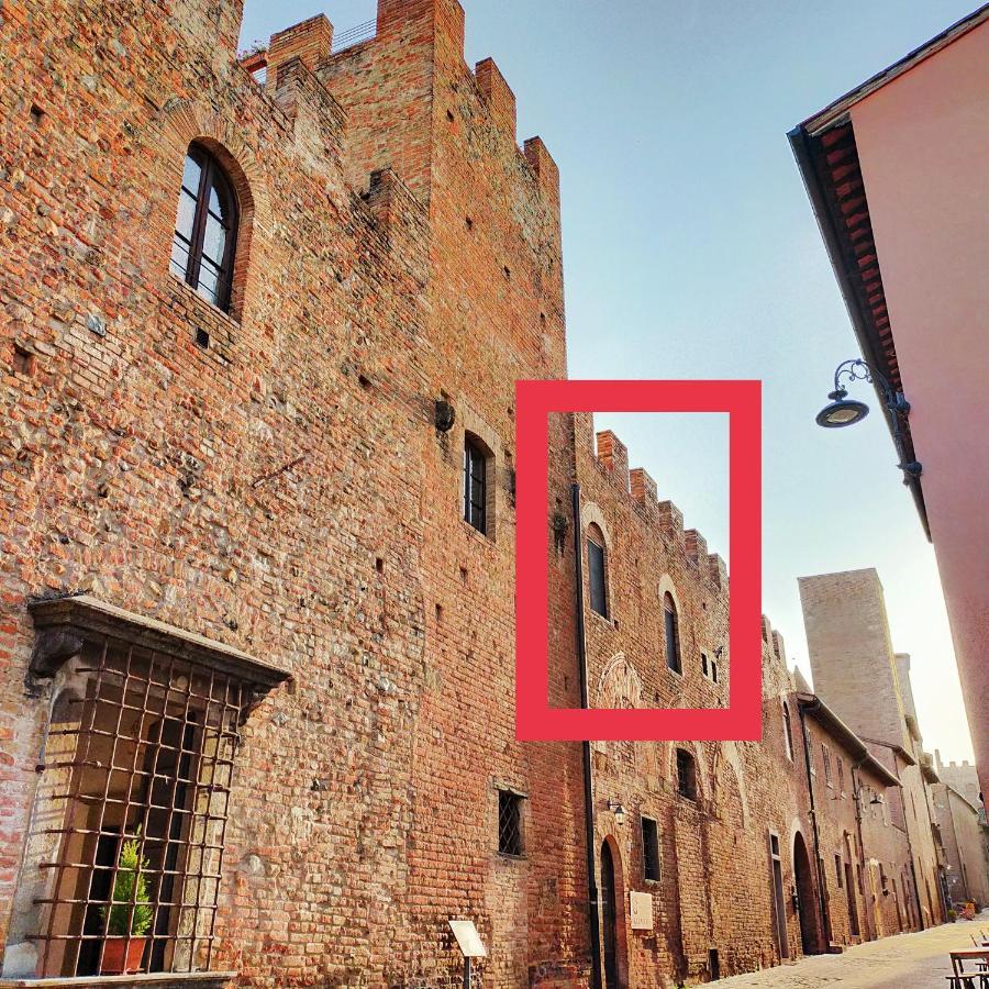 Appartamento Palazzo Stiozzi Ridolfi Certaldo Esterno foto