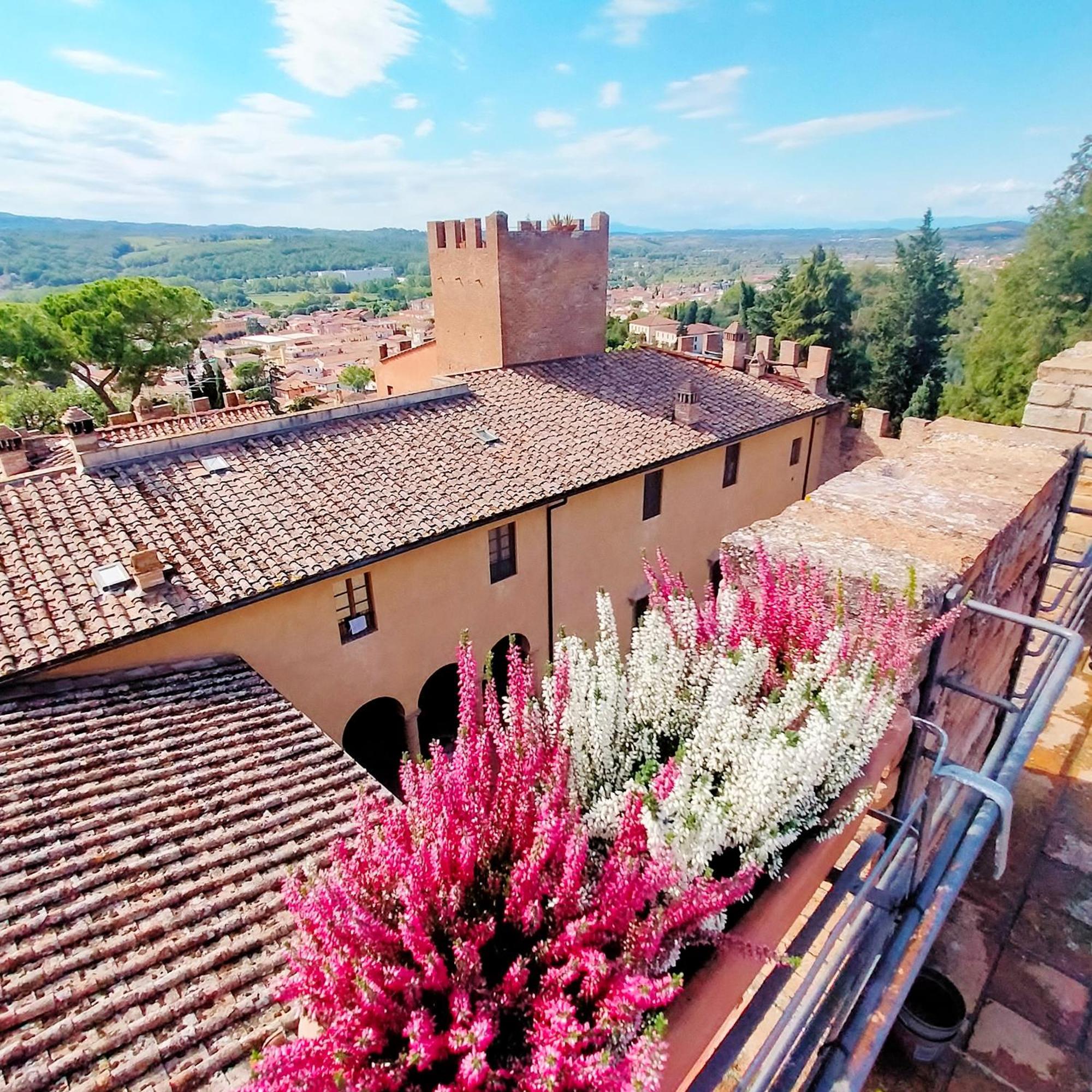 Appartamento Palazzo Stiozzi Ridolfi Certaldo Esterno foto